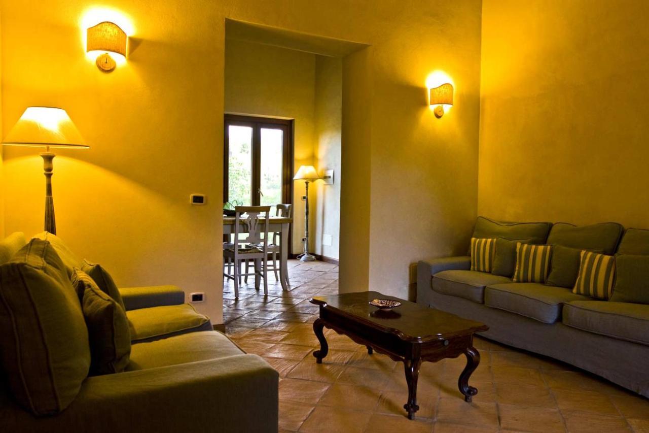 Agriturismo Borgo Serafino Mangone (Cosenza) Exterior foto
